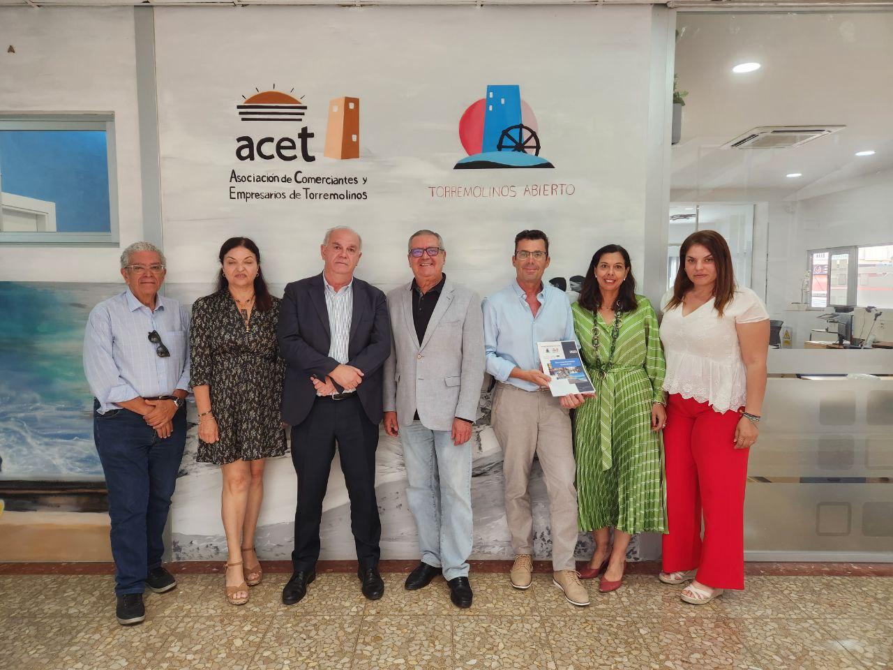 Coalición por Torremolinos reunidos con ACET